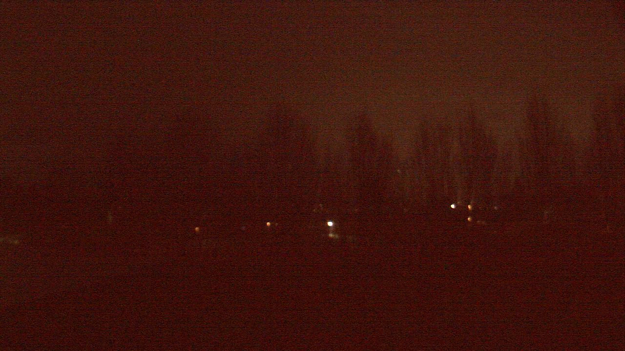 Thumbnail for current weather camera view from Hayes Freedom HS in Camas, Washington