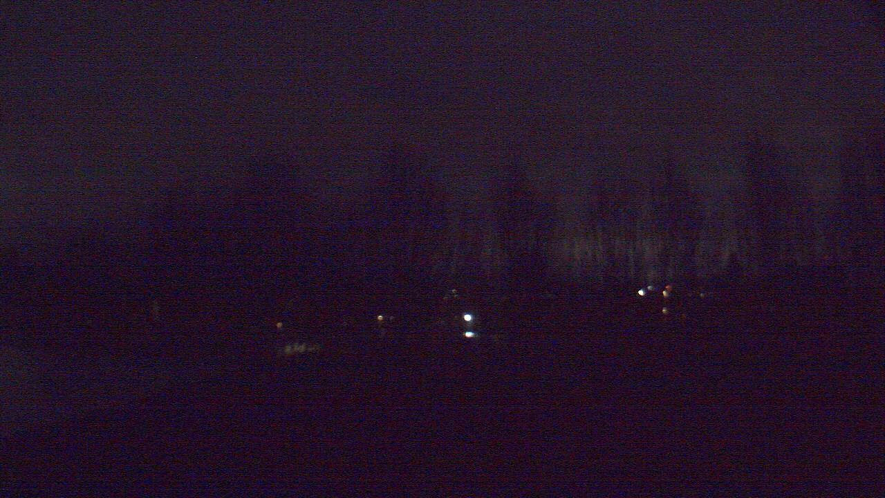 Thumbnail for current weather camera view from Hayes Freedom HS in Camas, Washington