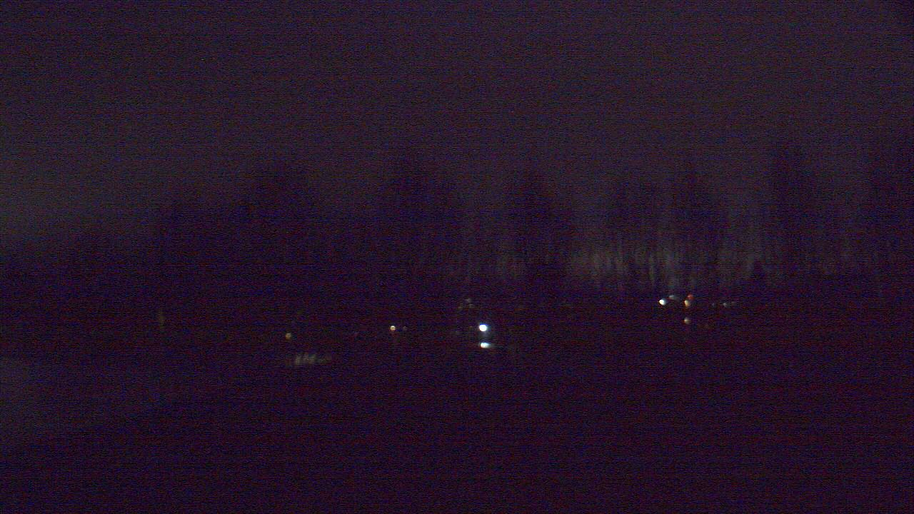 Thumbnail for current weather camera view from Hayes Freedom HS in Camas, Washington