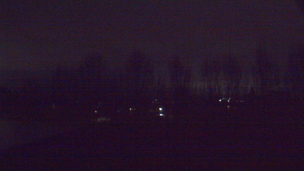 Thumbnail for current weather camera view from Hayes Freedom HS in Camas, Washington