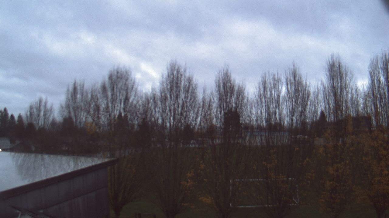 Thumbnail for current weather camera view from Hayes Freedom HS in Camas, Washington