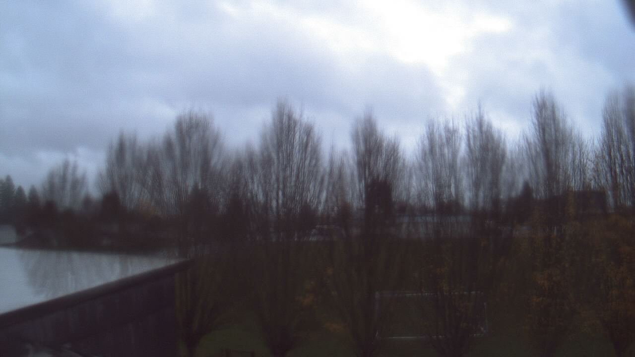 Thumbnail for current weather camera view from Hayes Freedom HS in Camas, Washington