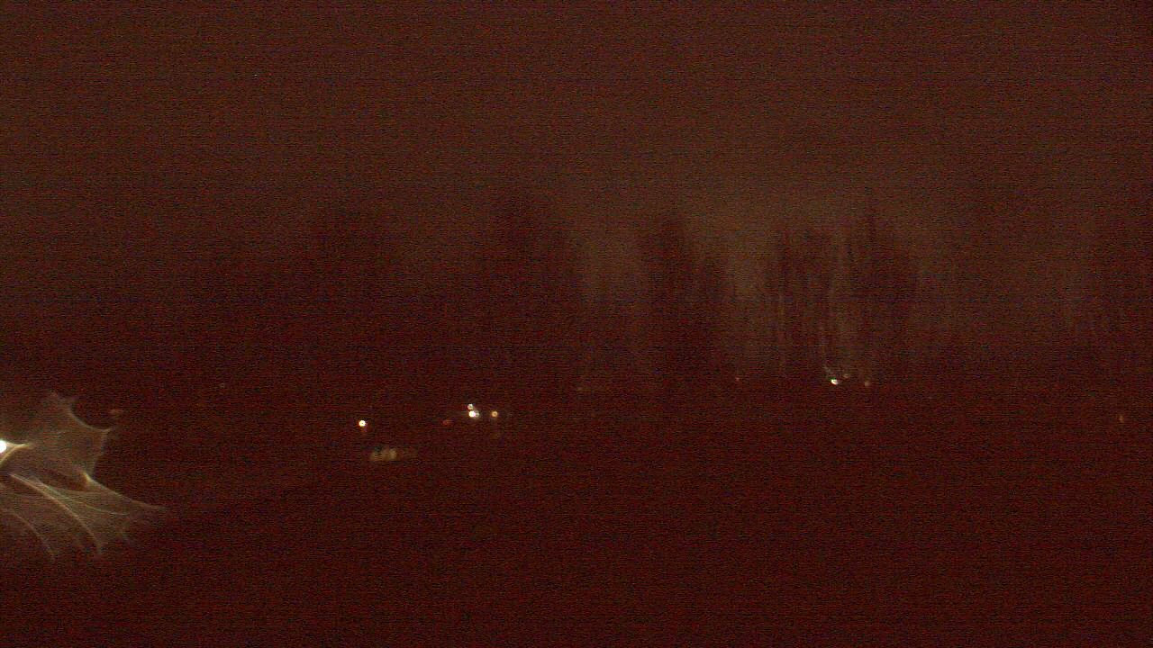 Thumbnail for current weather camera view from Hayes Freedom HS in Camas, Washington