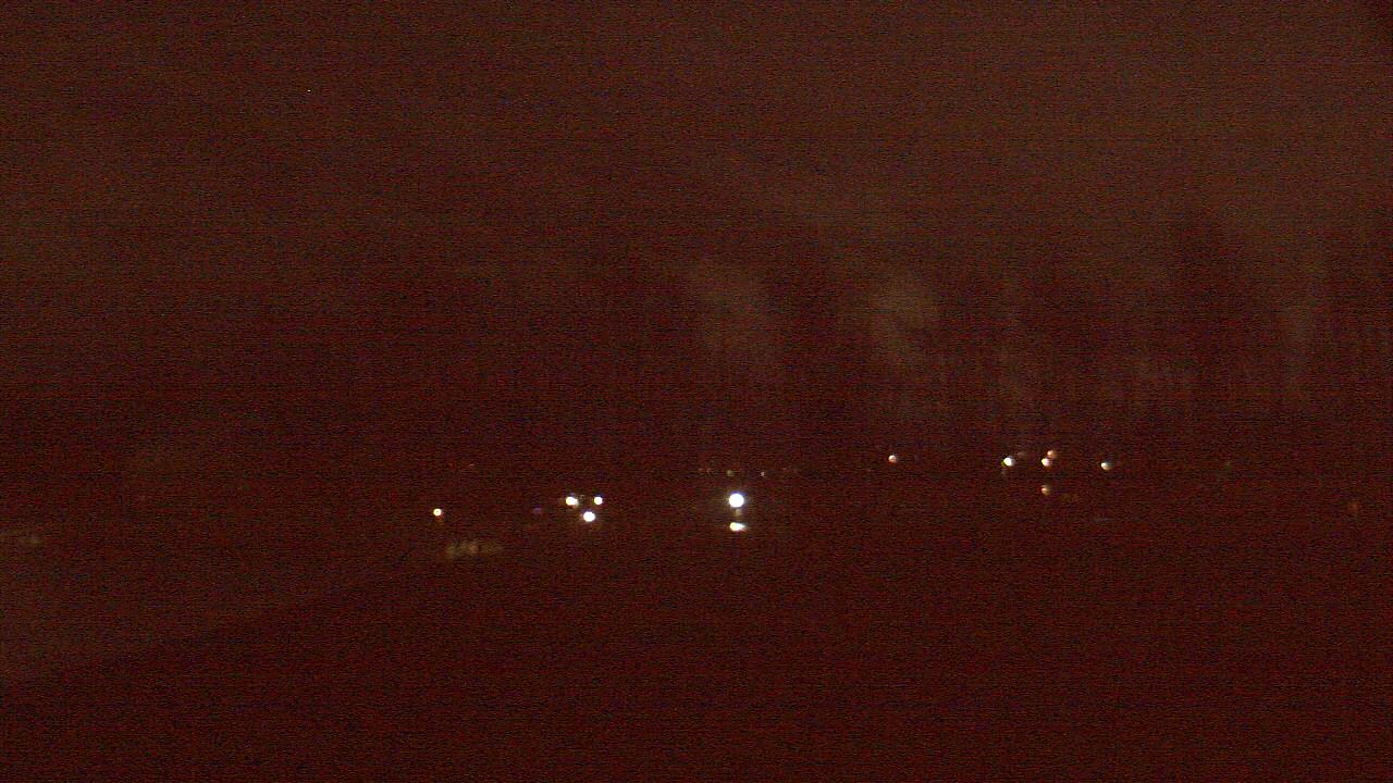 Thumbnail for current weather camera view from Hayes Freedom HS in Camas, Washington
