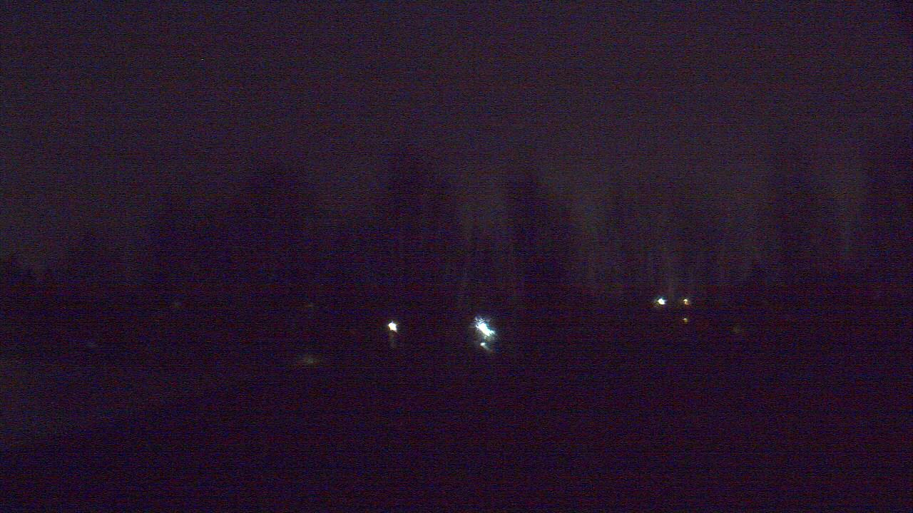Thumbnail for current weather camera view from Hayes Freedom HS in Camas, Washington