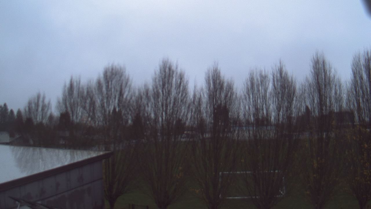 Thumbnail for current weather camera view from Hayes Freedom HS in Camas, Washington