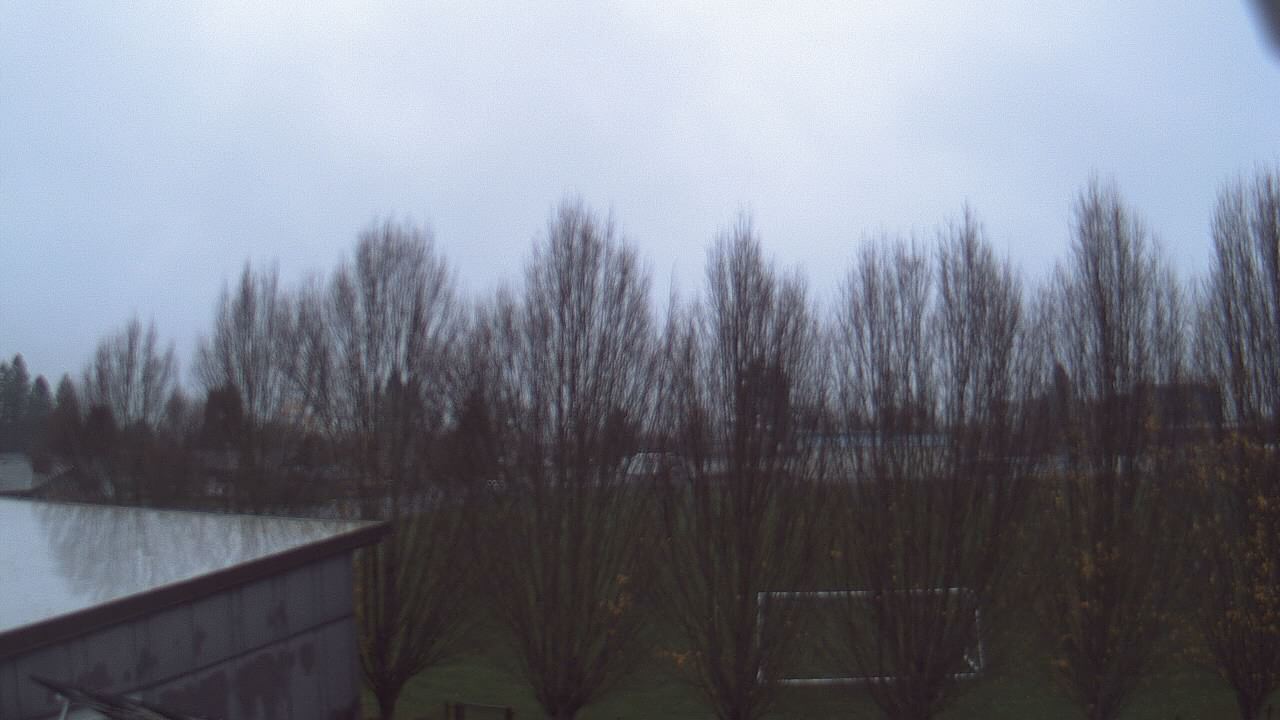 Thumbnail for current weather camera view from Hayes Freedom HS in Camas, Washington
