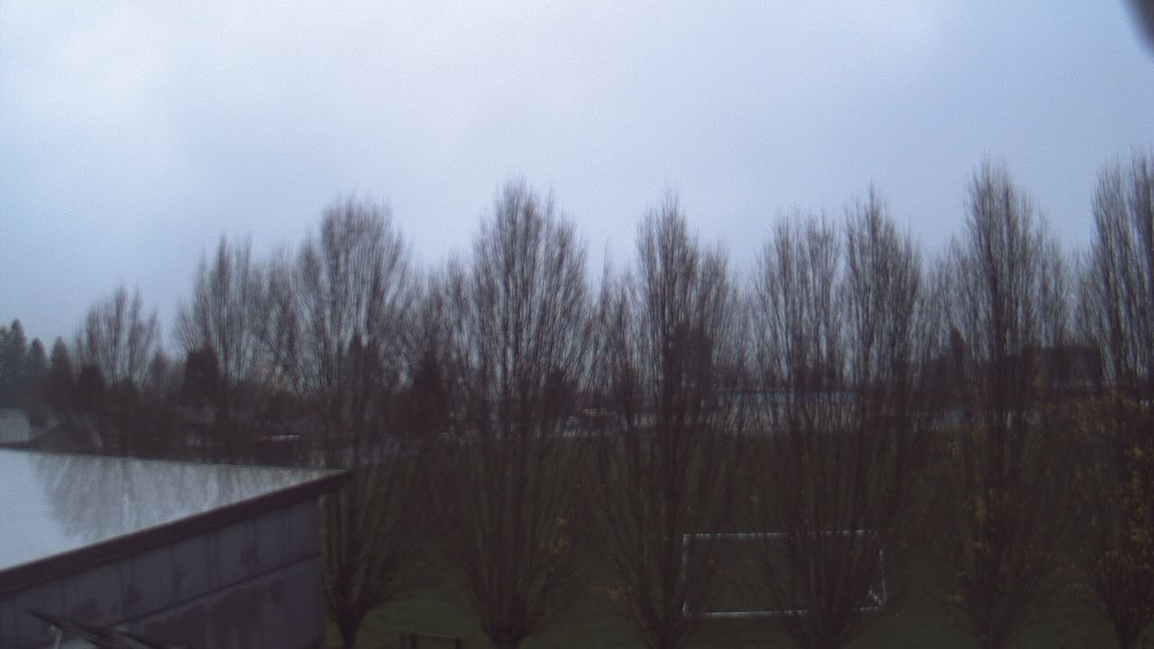 Thumbnail for current weather camera view from Hayes Freedom HS in Camas, Washington