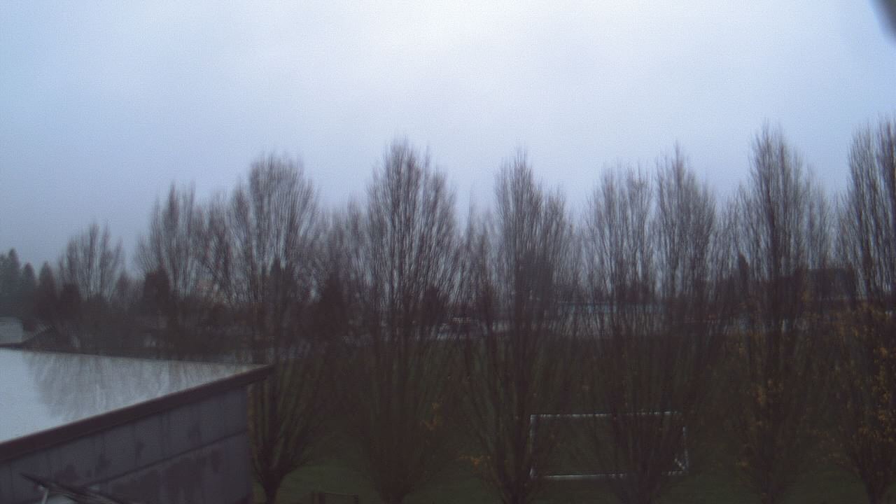 Thumbnail for current weather camera view from Hayes Freedom HS in Camas, Washington