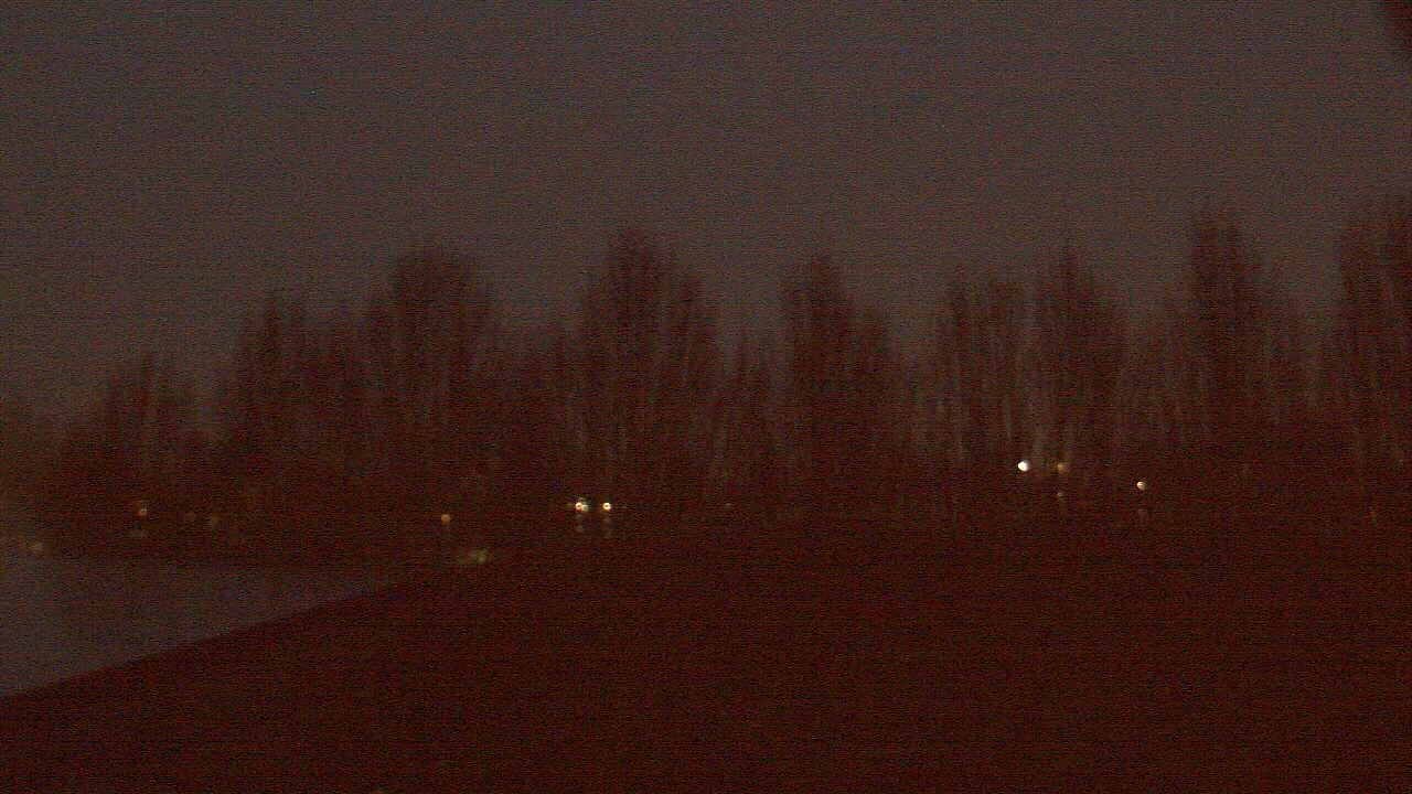 Thumbnail for current weather camera view from Hayes Freedom HS in Camas, Washington