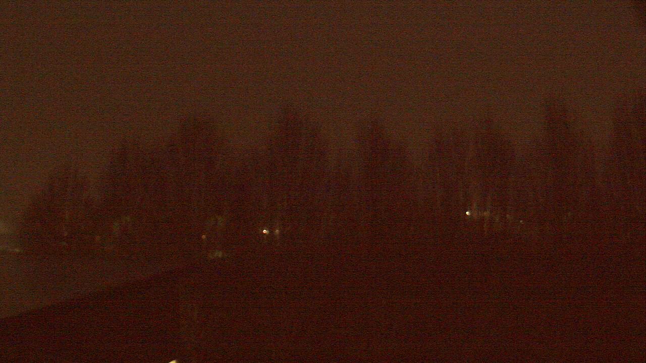 Thumbnail for current weather camera view from Hayes Freedom HS in Camas, Washington