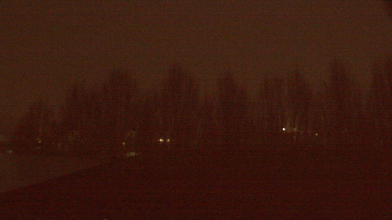 Thumbnail for current weather camera view from Hayes Freedom HS in Camas, Washington