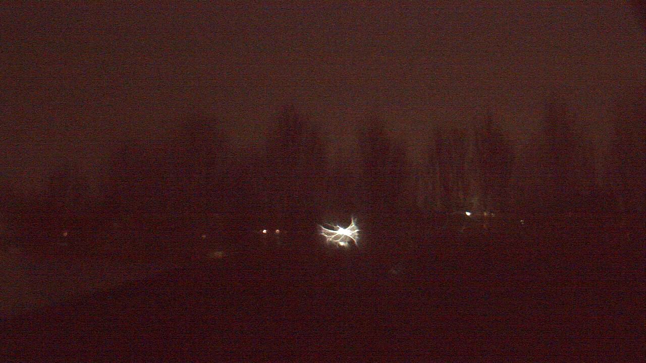 Thumbnail for current weather camera view from Hayes Freedom HS in Camas, Washington