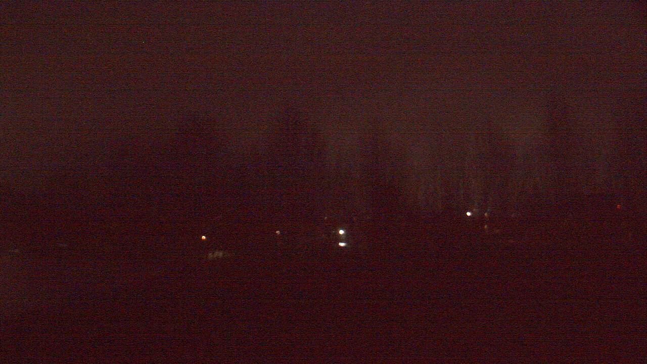 Thumbnail for current weather camera view from Hayes Freedom HS in Camas, Washington