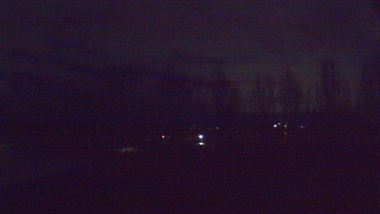 Thumbnail for current weather camera view from Hayes Freedom HS in Camas, Washington