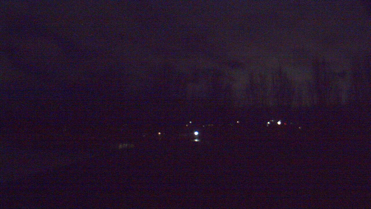 Thumbnail for current weather camera view from Hayes Freedom HS in Camas, Washington