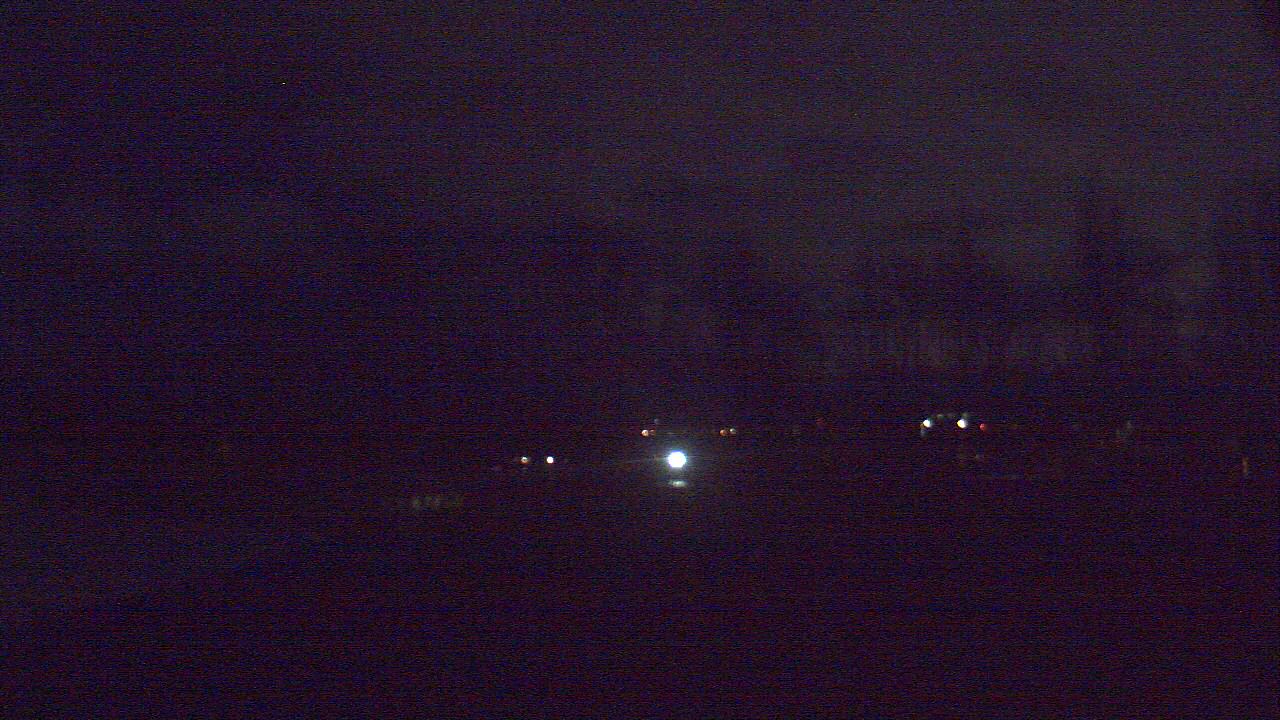 Thumbnail for current weather camera view from Hayes Freedom HS in Camas, Washington