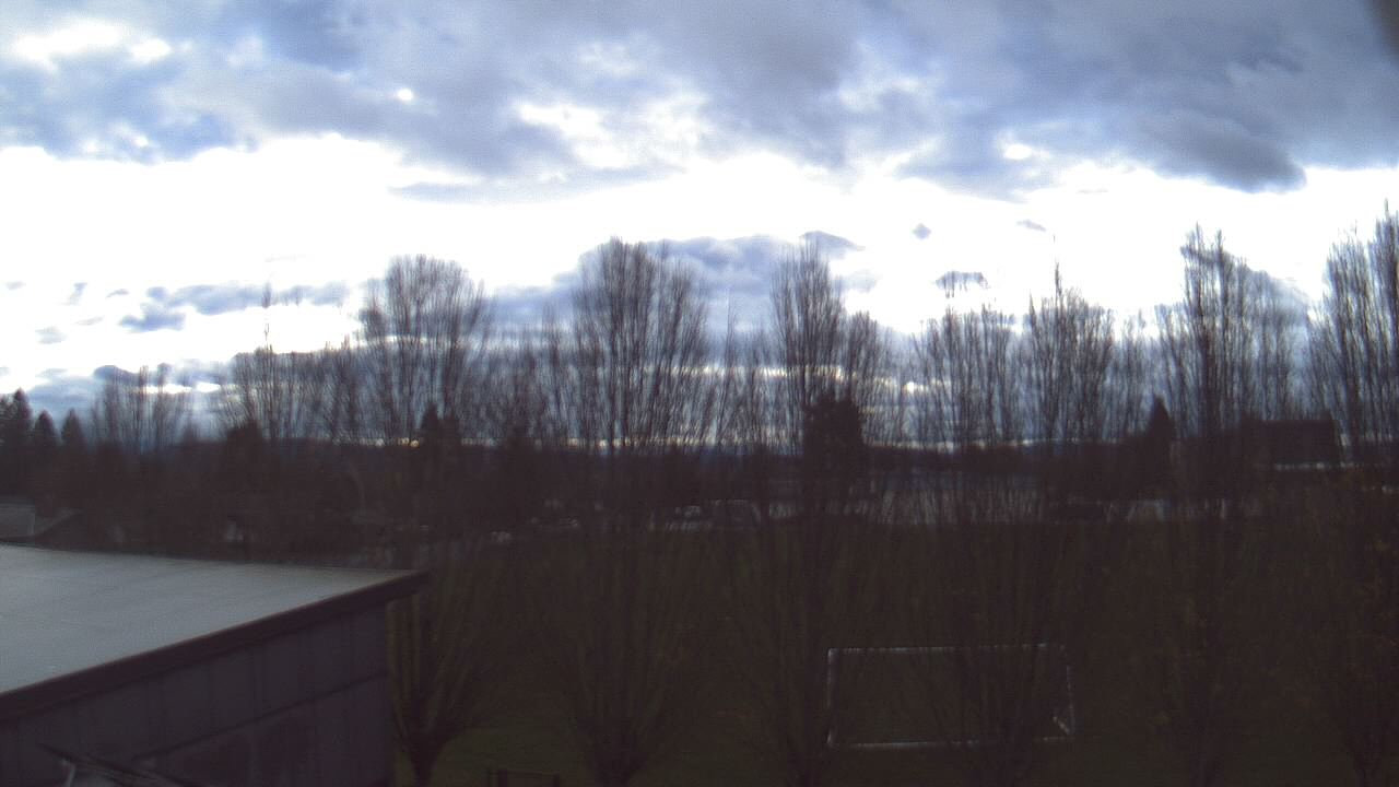 Thumbnail for current weather camera view from Hayes Freedom HS in Camas, Washington