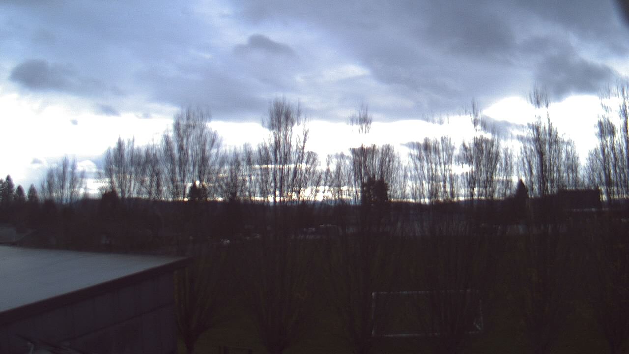 Thumbnail for current weather camera view from Hayes Freedom HS in Camas, Washington