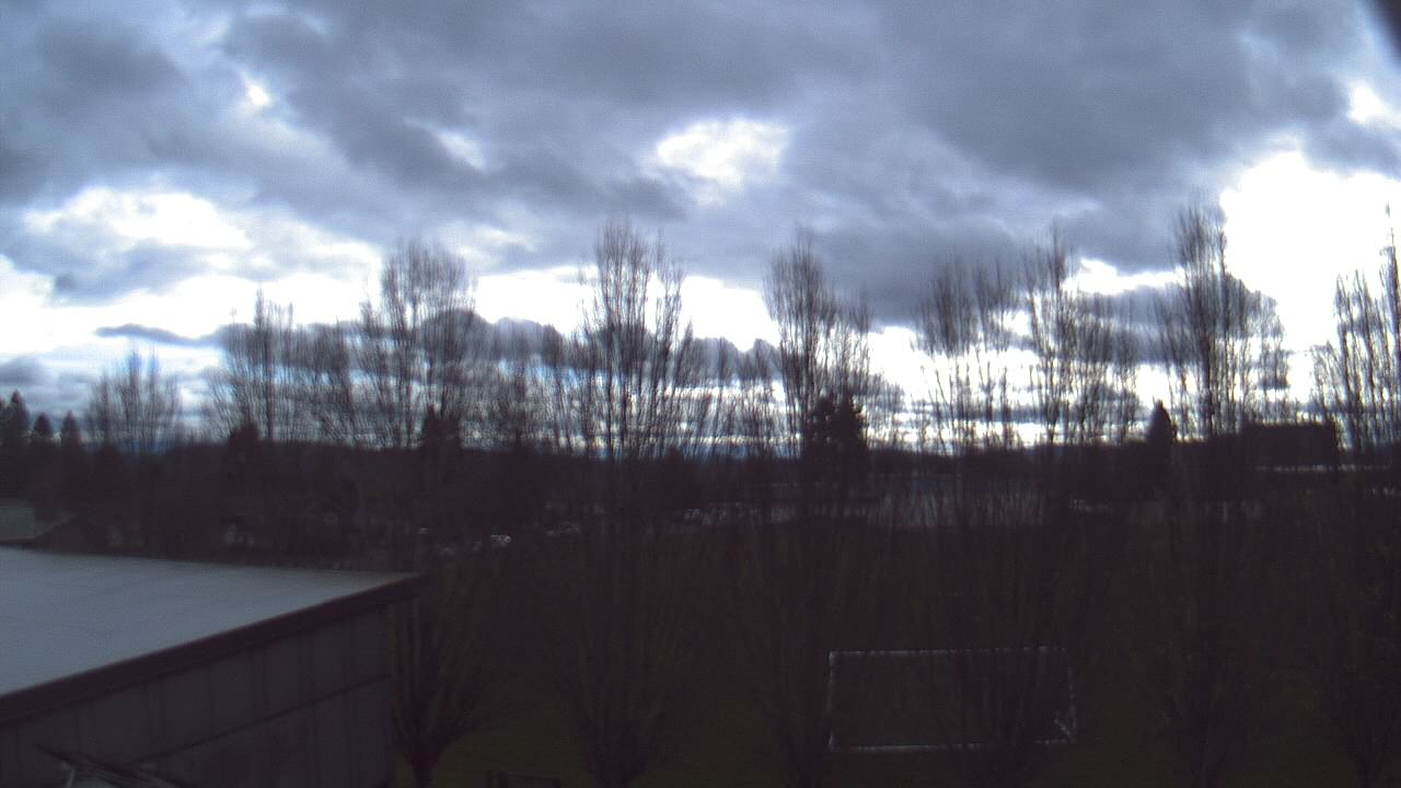 Thumbnail for current weather camera view from Hayes Freedom HS in Camas, Washington