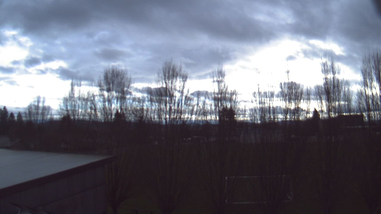 Thumbnail for current weather camera view from Hayes Freedom HS in Camas, Washington