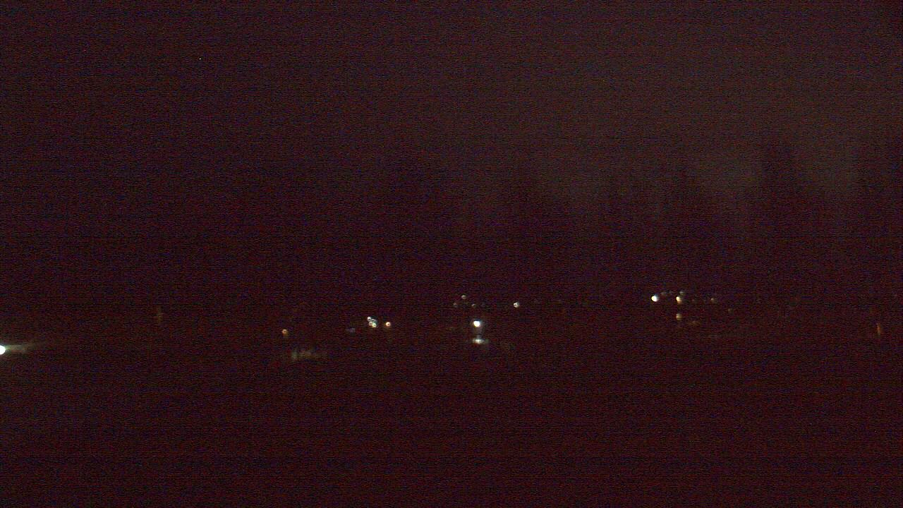 Thumbnail for current weather camera view from Hayes Freedom HS in Camas, Washington