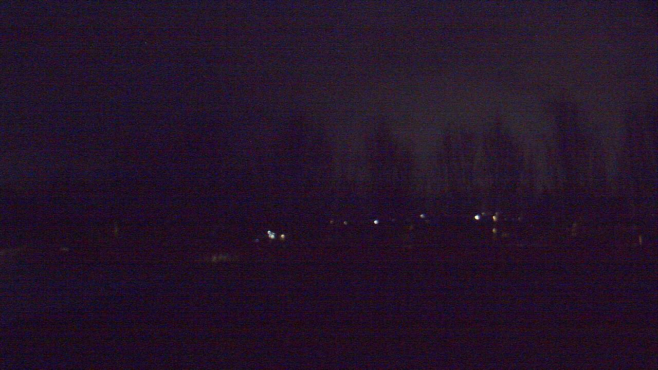 Thumbnail for current weather camera view from Hayes Freedom HS in Camas, Washington