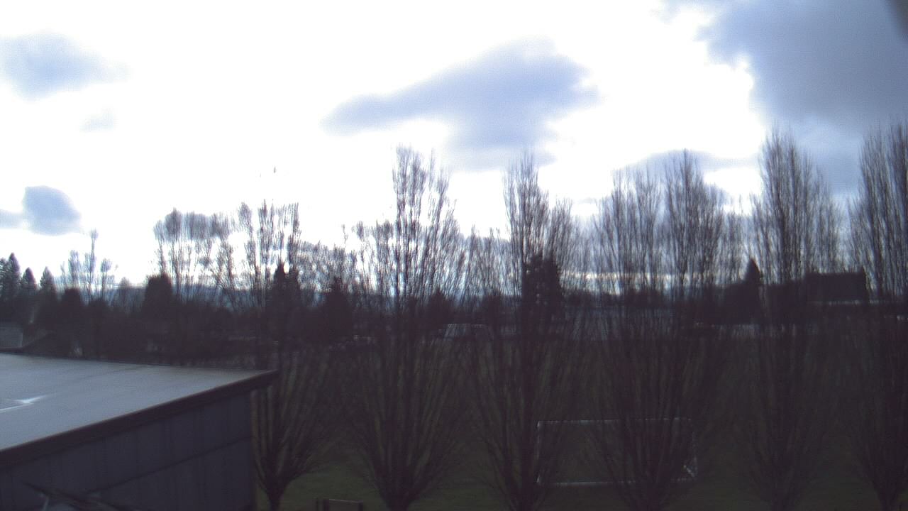 Thumbnail for current weather camera view from Hayes Freedom HS in Camas, Washington