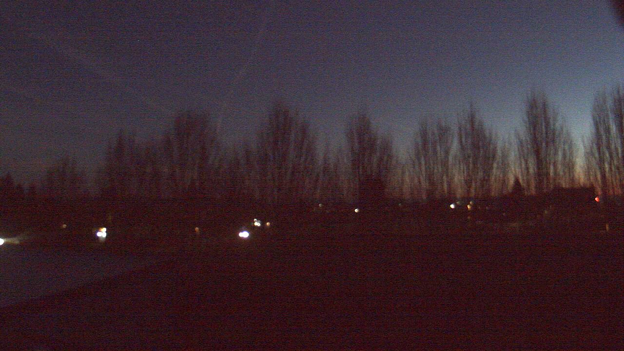 Thumbnail for current weather camera view from Hayes Freedom HS in Camas, Washington