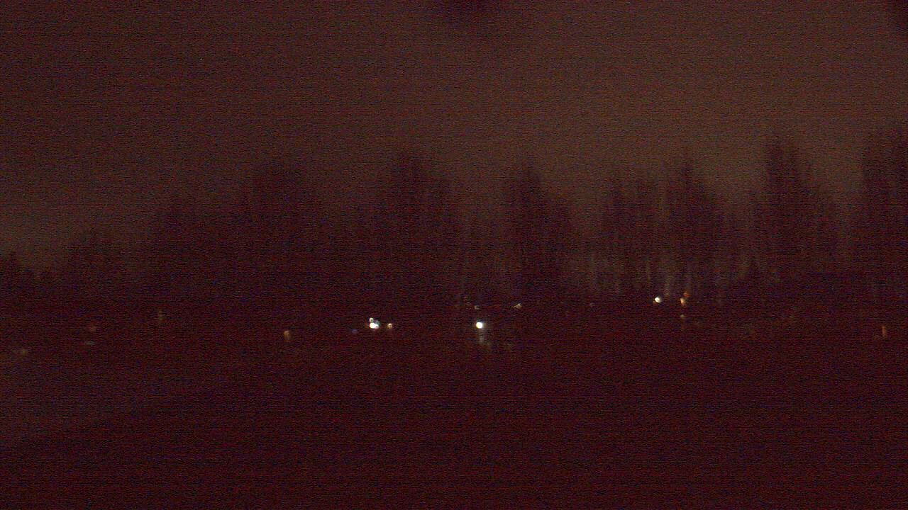 Thumbnail for current weather camera view from Hayes Freedom HS in Camas, Washington