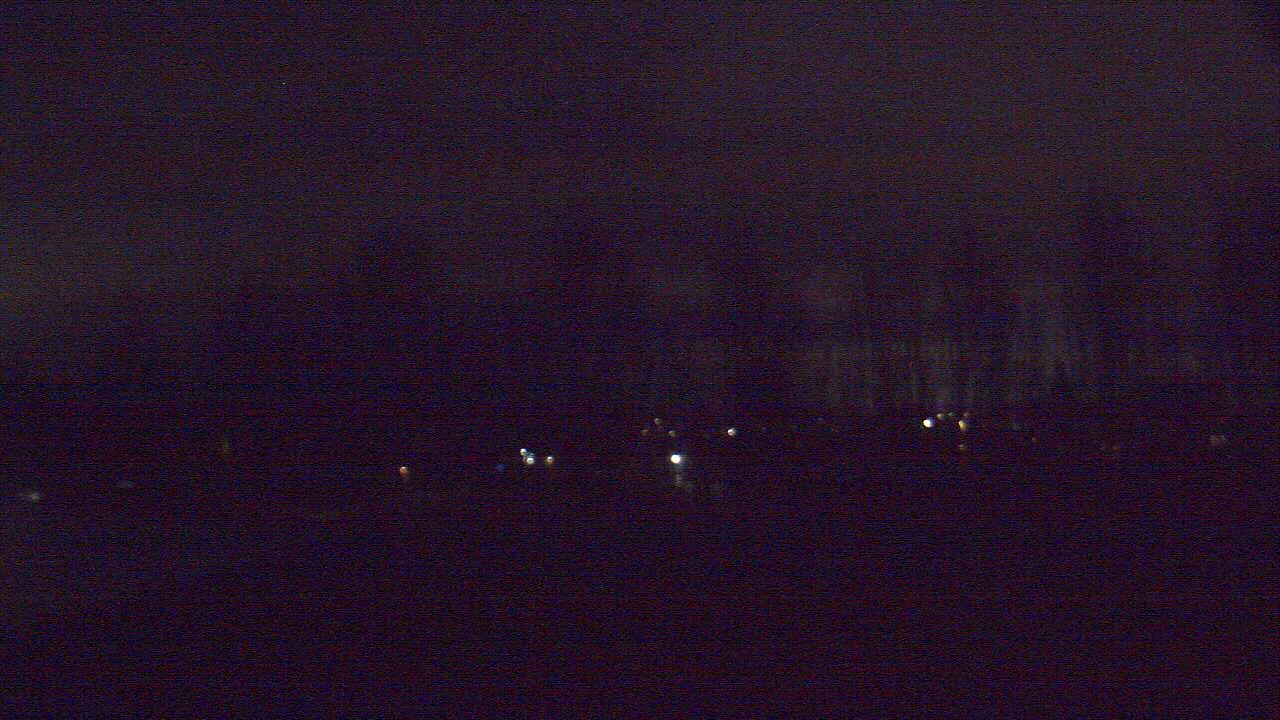 Thumbnail for current weather camera view from Hayes Freedom HS in Camas, Washington