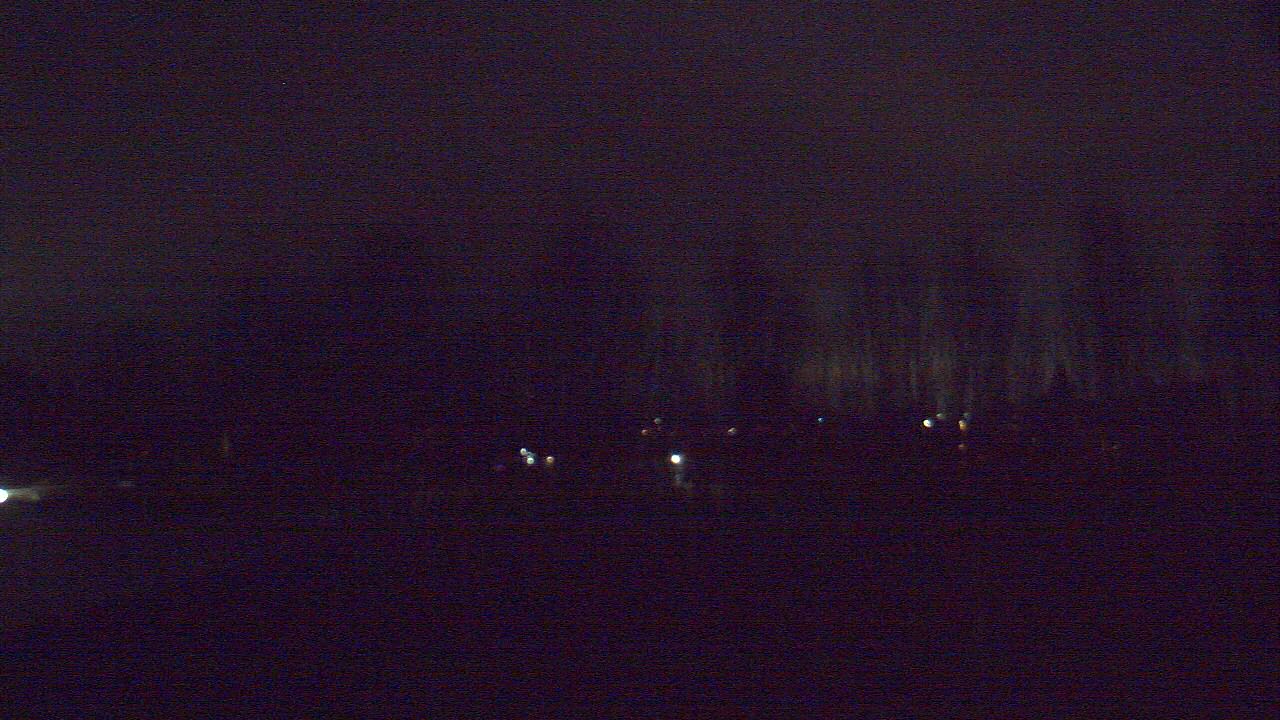 Thumbnail for current weather camera view from Hayes Freedom HS in Camas, Washington