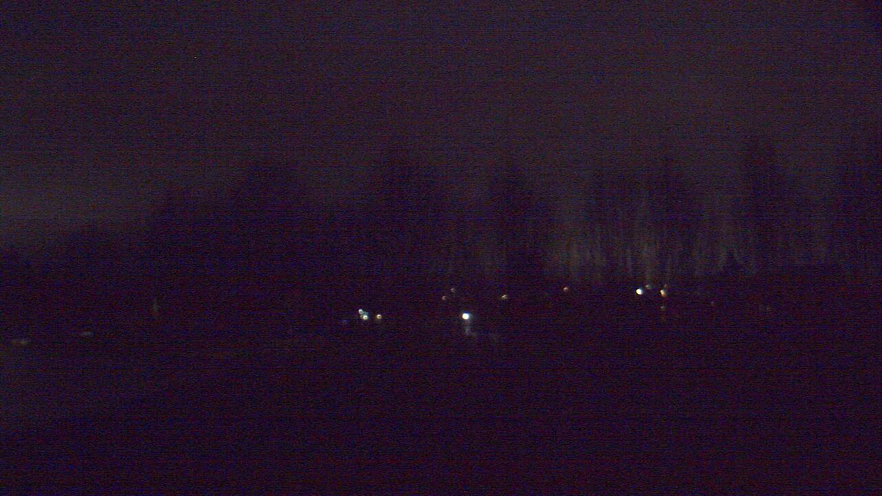Thumbnail for current weather camera view from Hayes Freedom HS in Camas, Washington