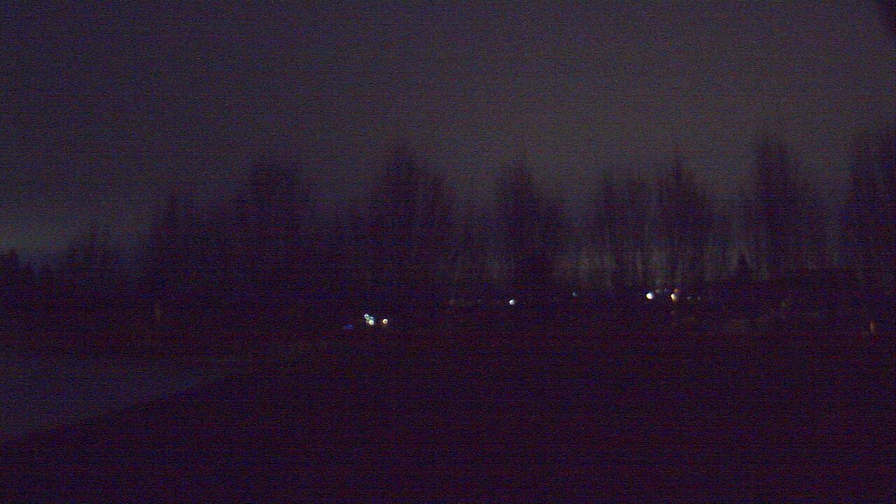Thumbnail for current weather camera view from Hayes Freedom HS in Camas, Washington
