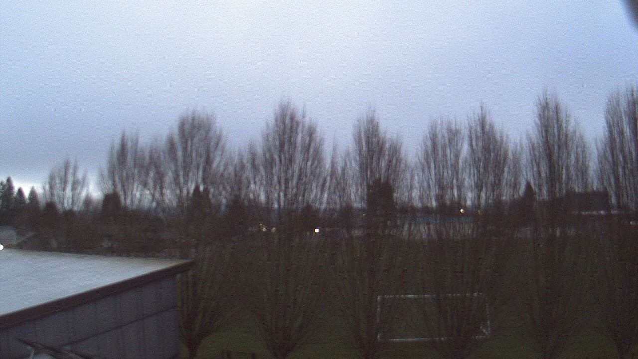 Thumbnail for current weather camera view from Hayes Freedom HS in Camas, Washington