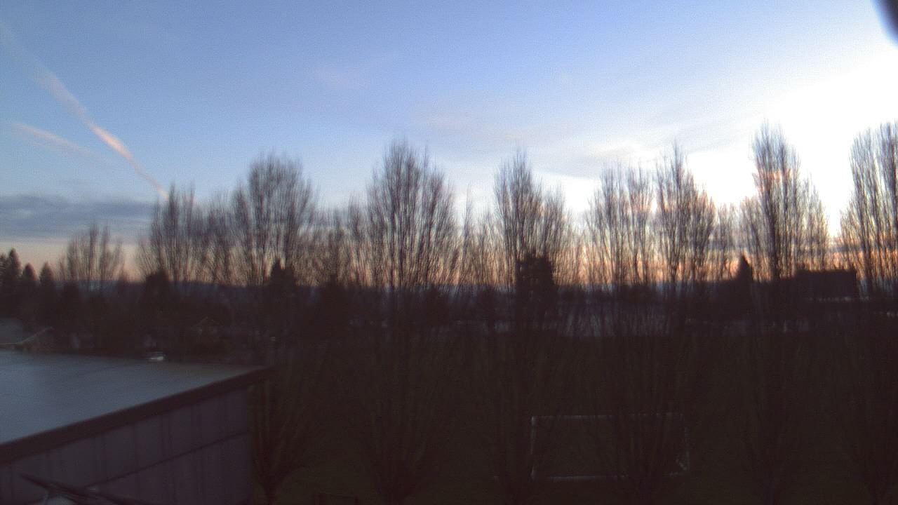 Thumbnail for current weather camera view from Hayes Freedom HS in Camas, Washington