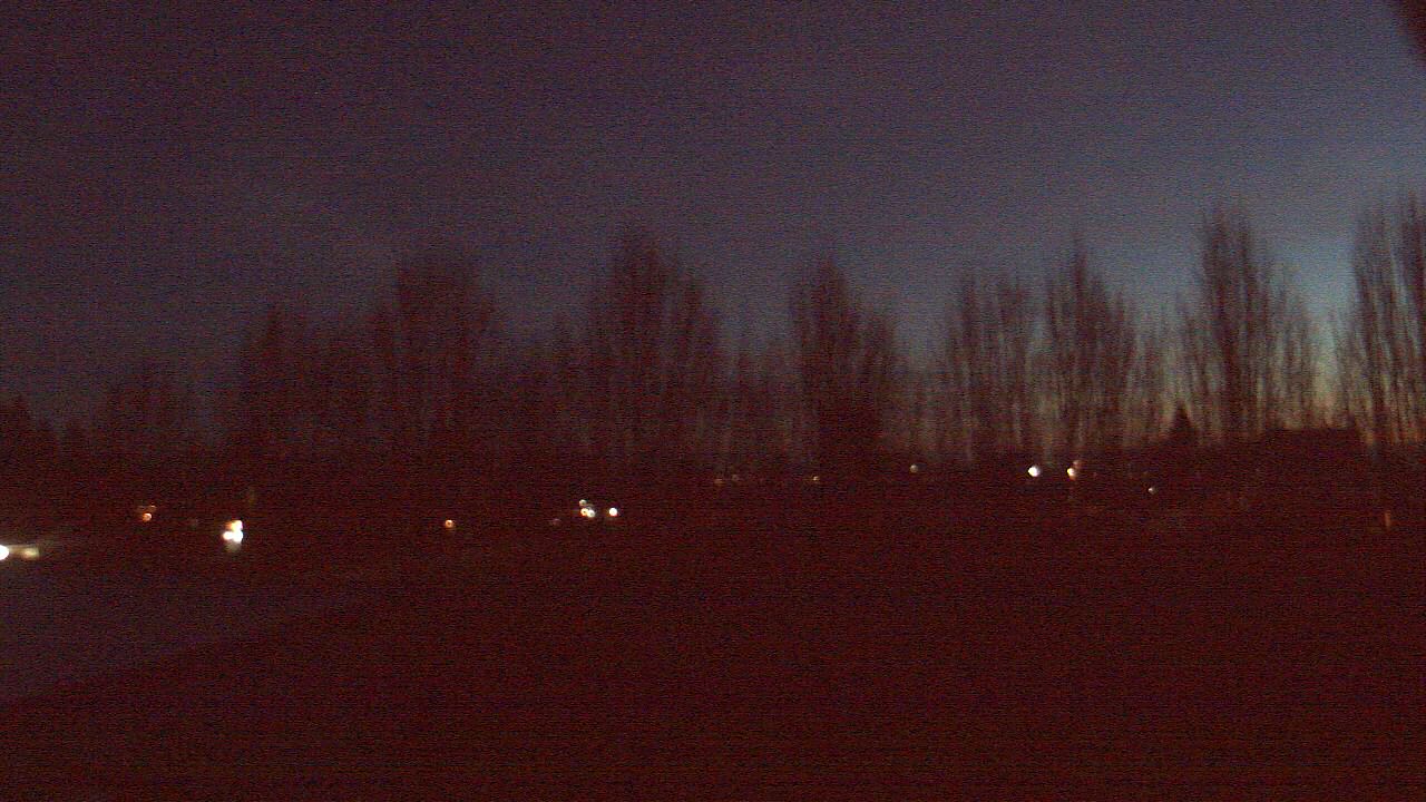 Thumbnail for current weather camera view from Hayes Freedom HS in Camas, Washington