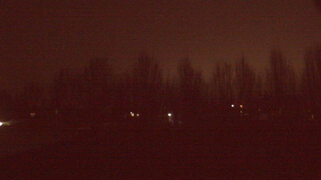 Thumbnail for current weather camera view from Hayes Freedom HS in Camas, Washington
