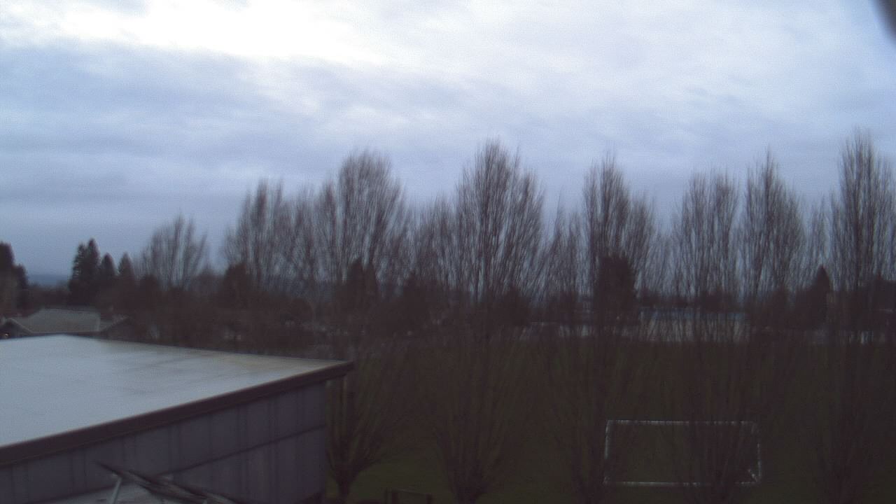 Thumbnail for current weather camera view from Hayes Freedom HS in Camas, Washington