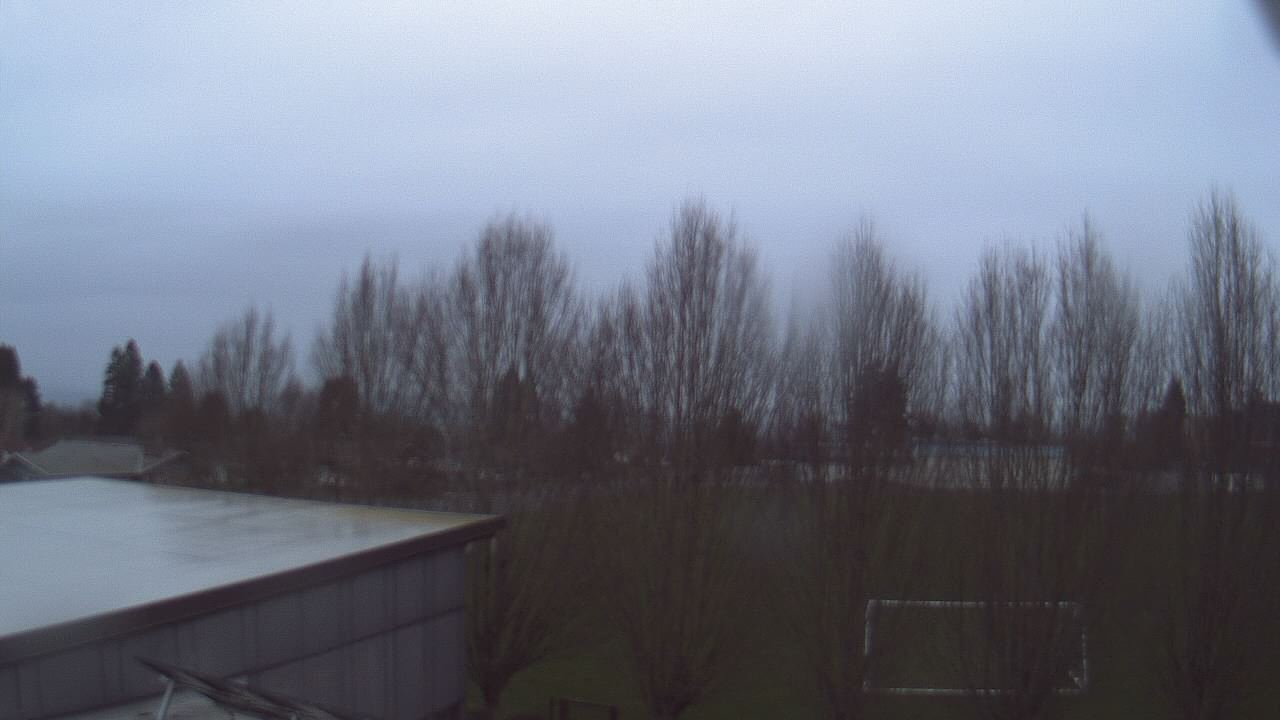 Thumbnail for current weather camera view from Hayes Freedom HS in Camas, Washington