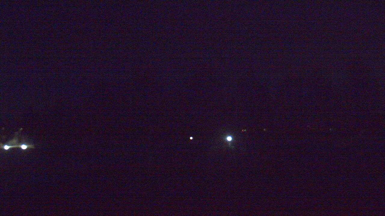 Thumbnail for current weather camera view from Hayes Freedom HS in Camas, Washington