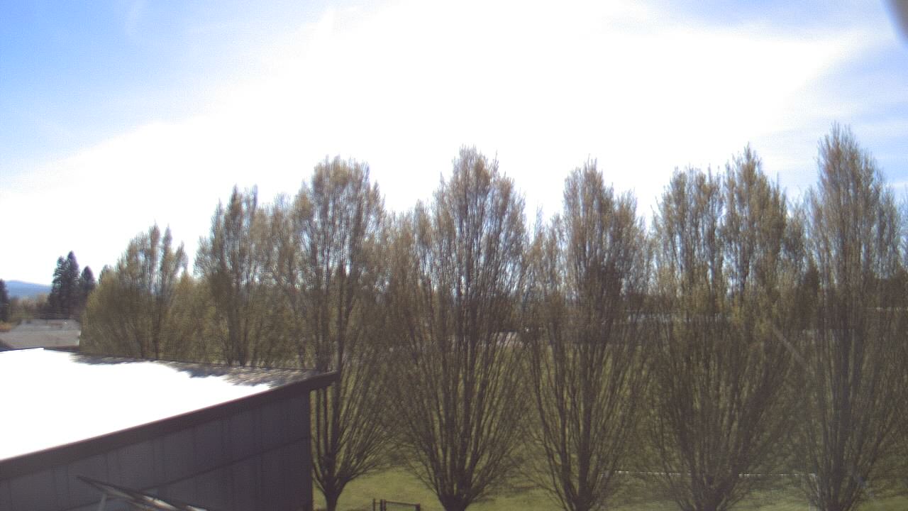 Thumbnail for current weather camera view from Hayes Freedom HS in Camas, Washington