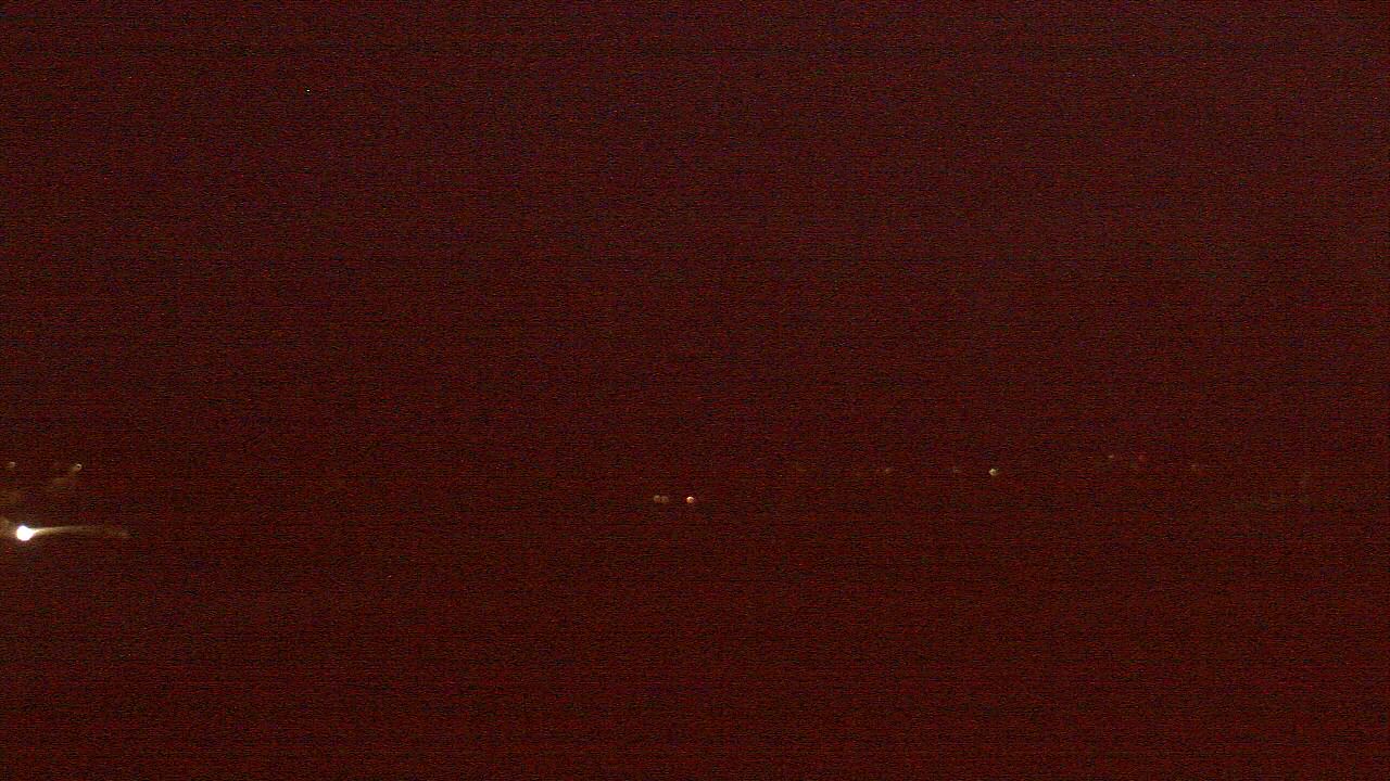 Thumbnail for current weather camera view from Hayes Freedom HS in Camas, Washington