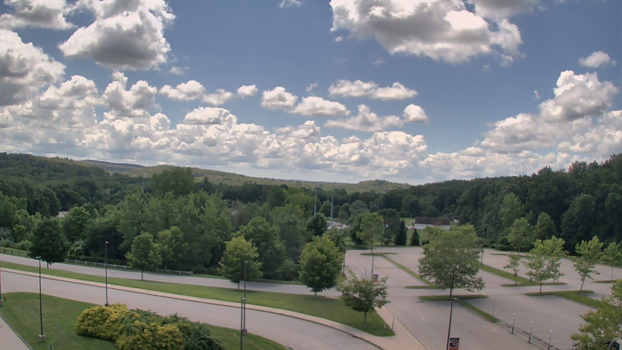 Thumbnail for current weather camera view from Plainfield High School in Central Village, Connecticut