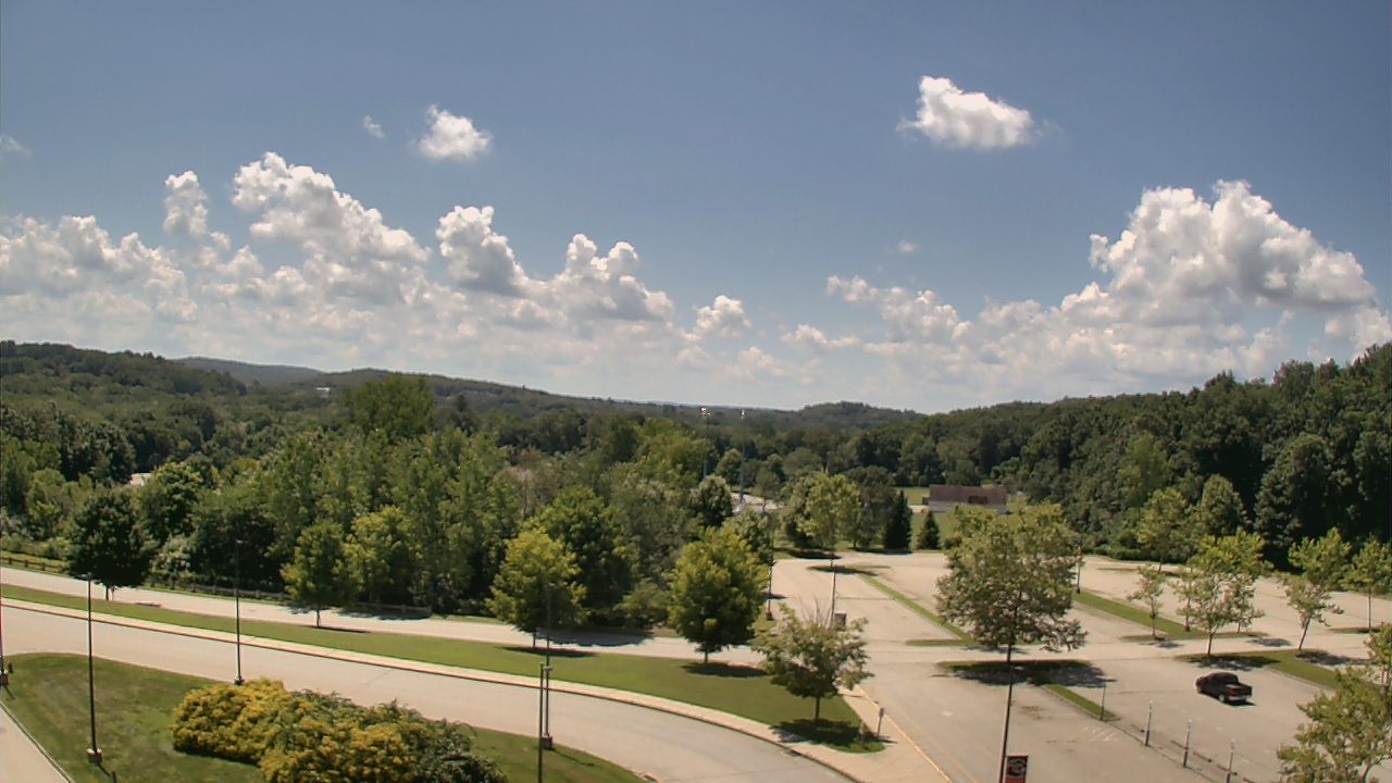 Thumbnail for current weather camera view from Plainfield High School in Central Village, Connecticut