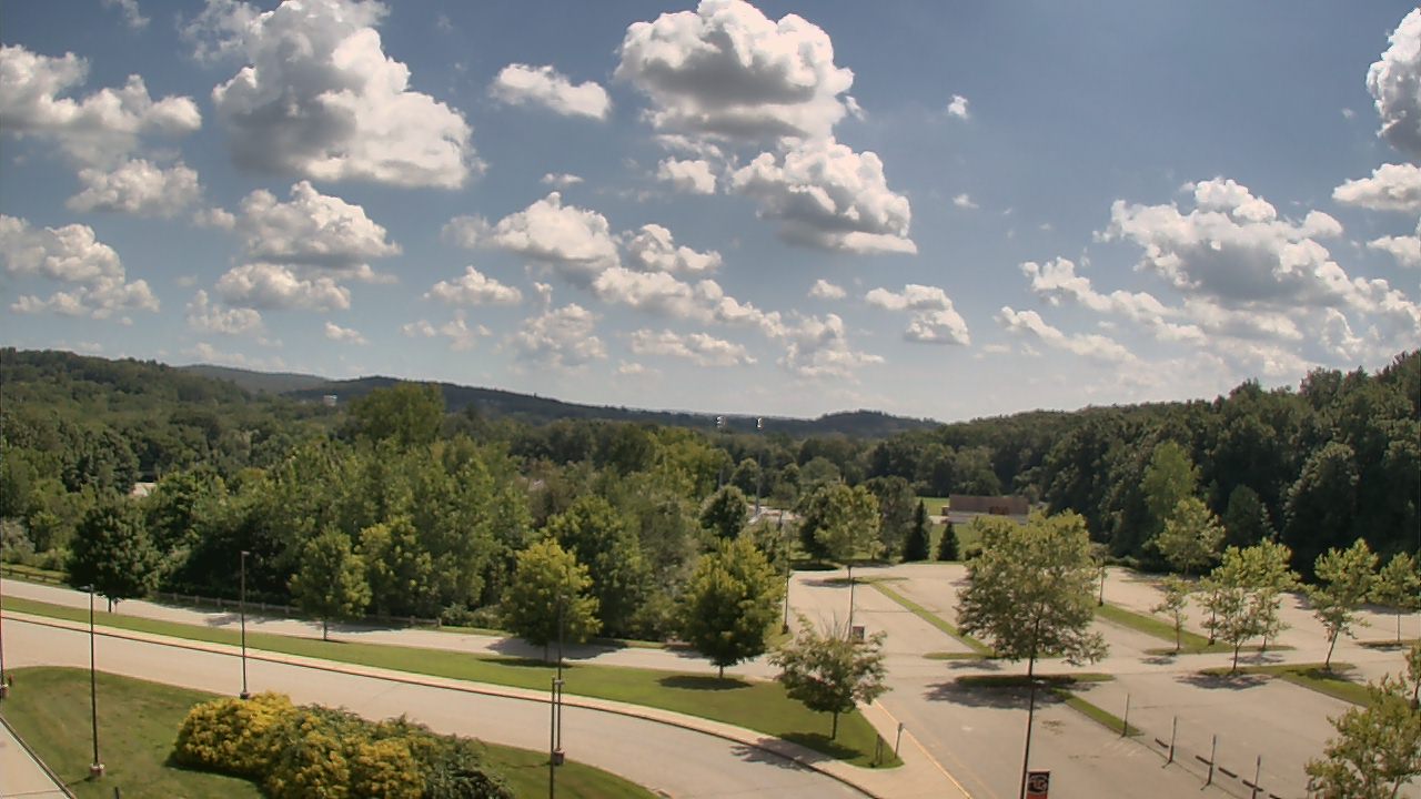Thumbnail for current weather camera view from Plainfield High School in Central Village, Connecticut