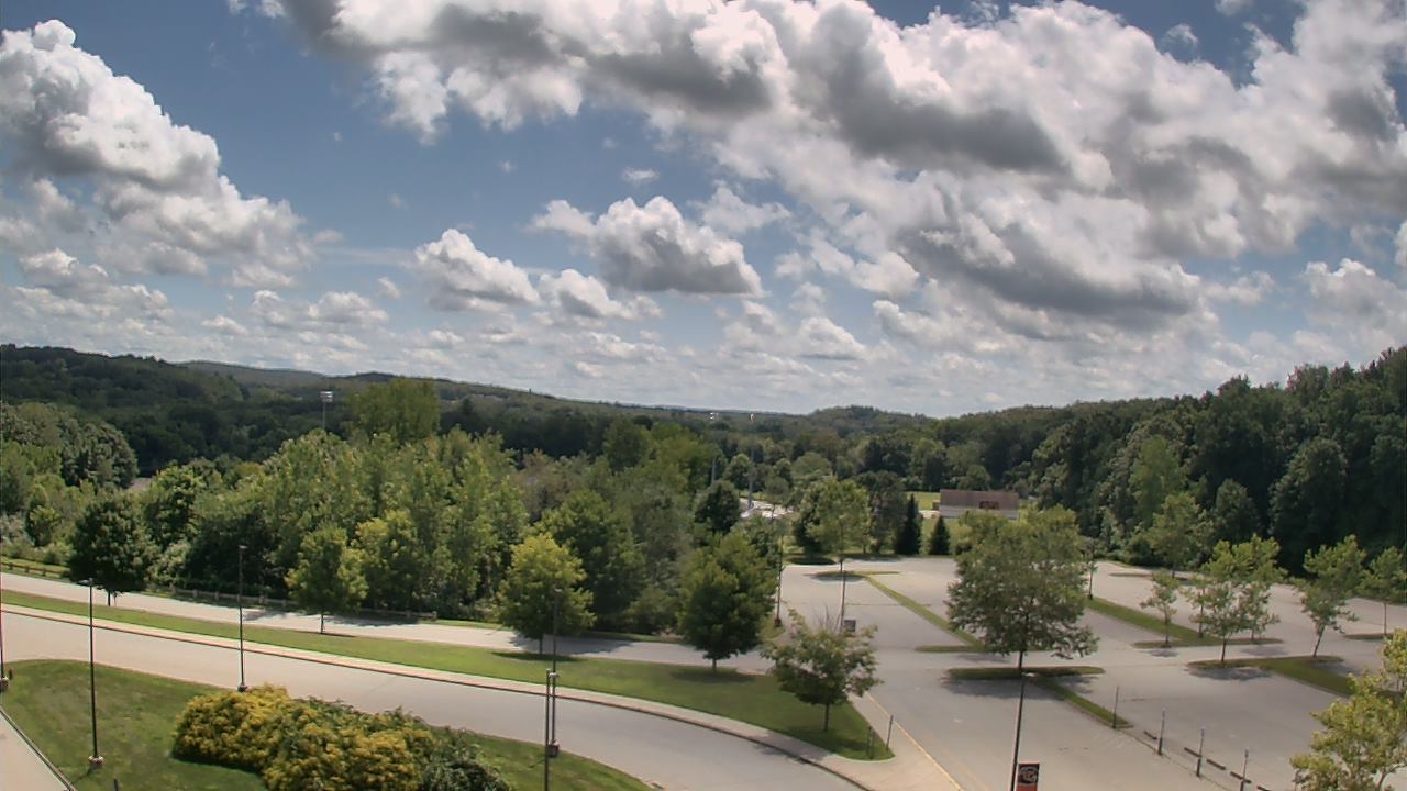 Thumbnail for current weather camera view from Plainfield High School in Central Village, Connecticut