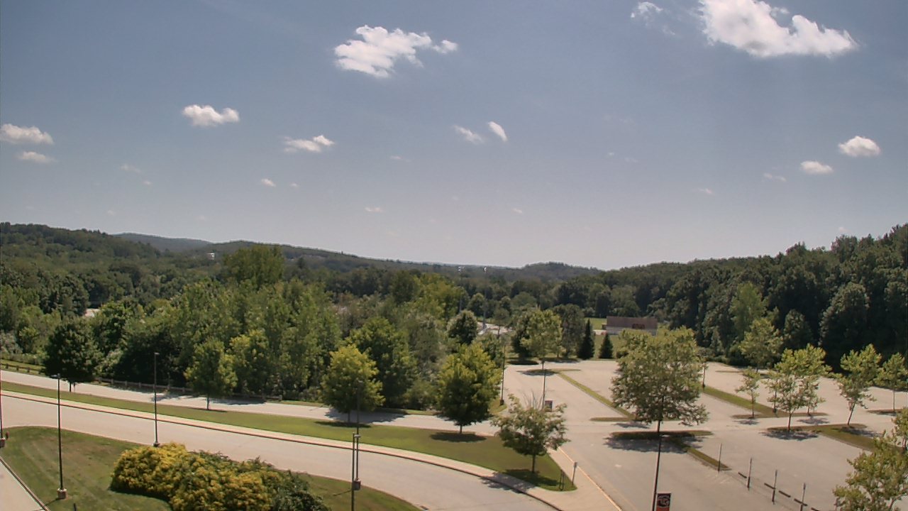 Thumbnail for current weather camera view from Plainfield High School in Central Village, Connecticut