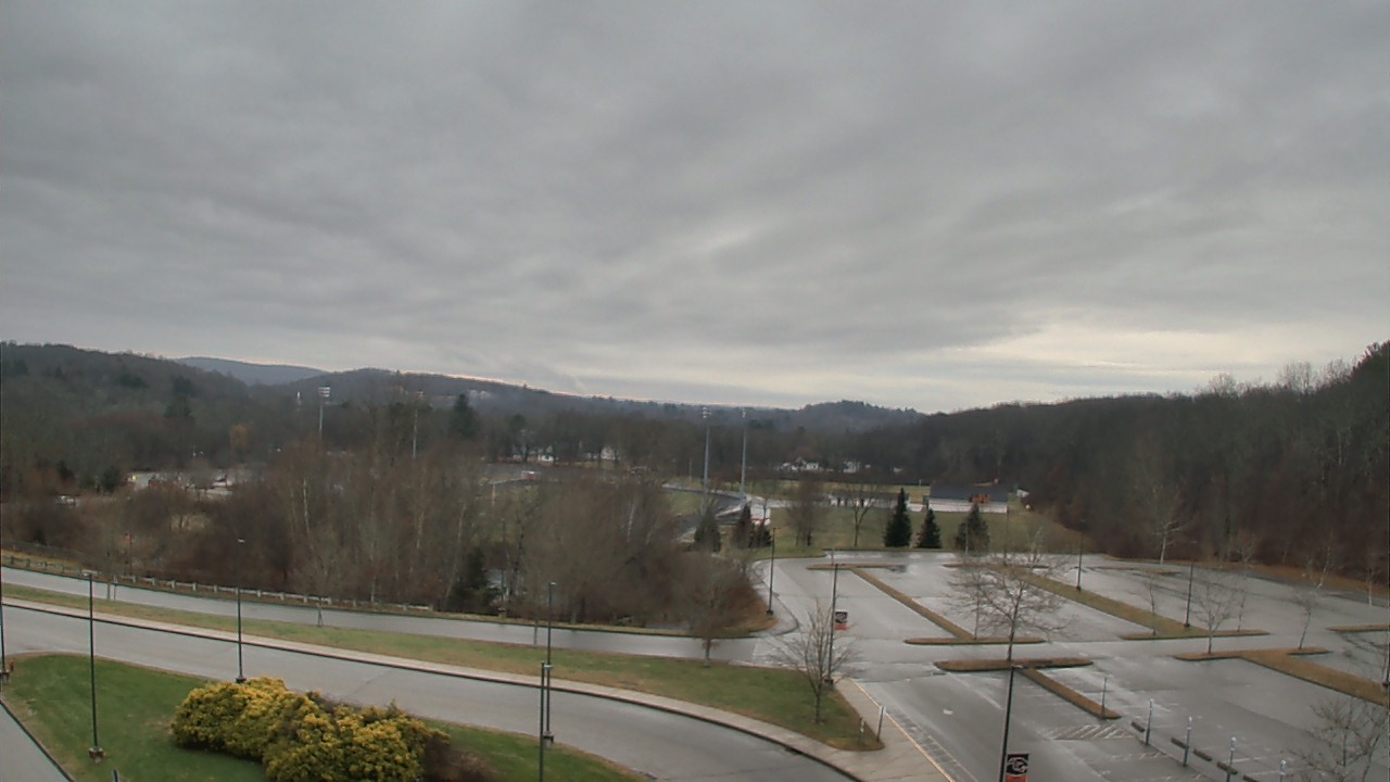 Thumbnail for current weather camera view from Plainfield High School in Central Village, Connecticut