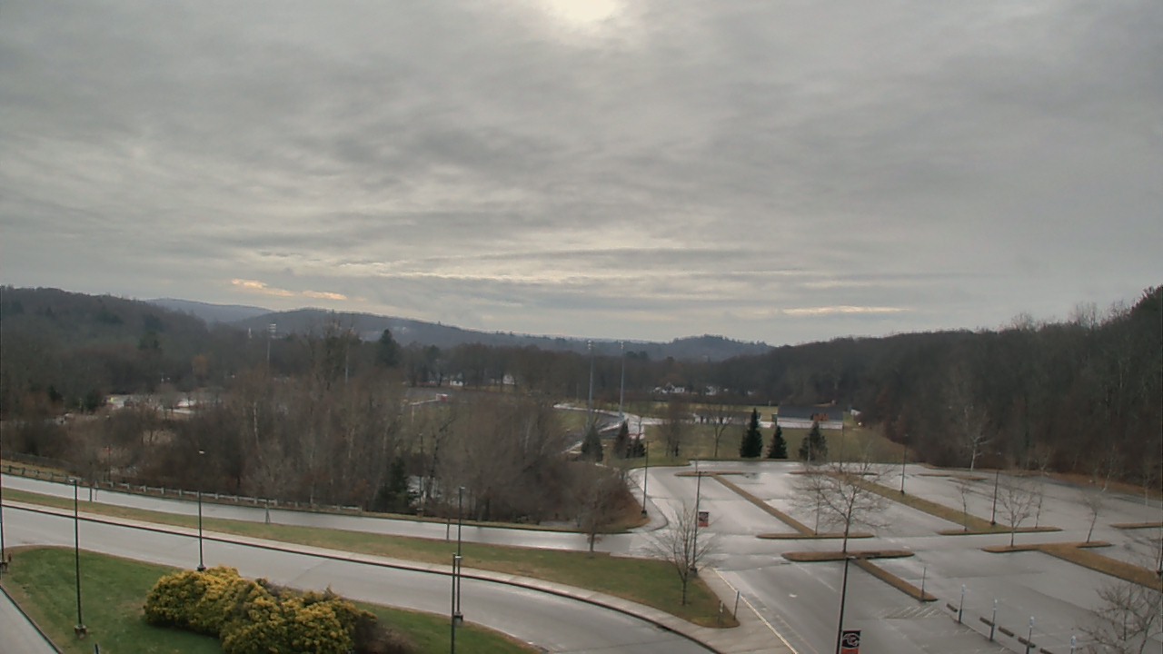 Thumbnail for current weather camera view from Plainfield High School in Central Village, Connecticut